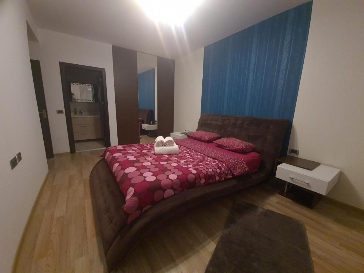 Premium Apartment Isaran Braşov Buitenkant foto